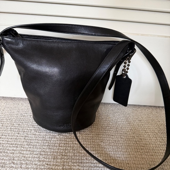 Coach Bleeker small mini duffle bag in black glove tanned leather. #D1481-32281. - Picture 2 of 11